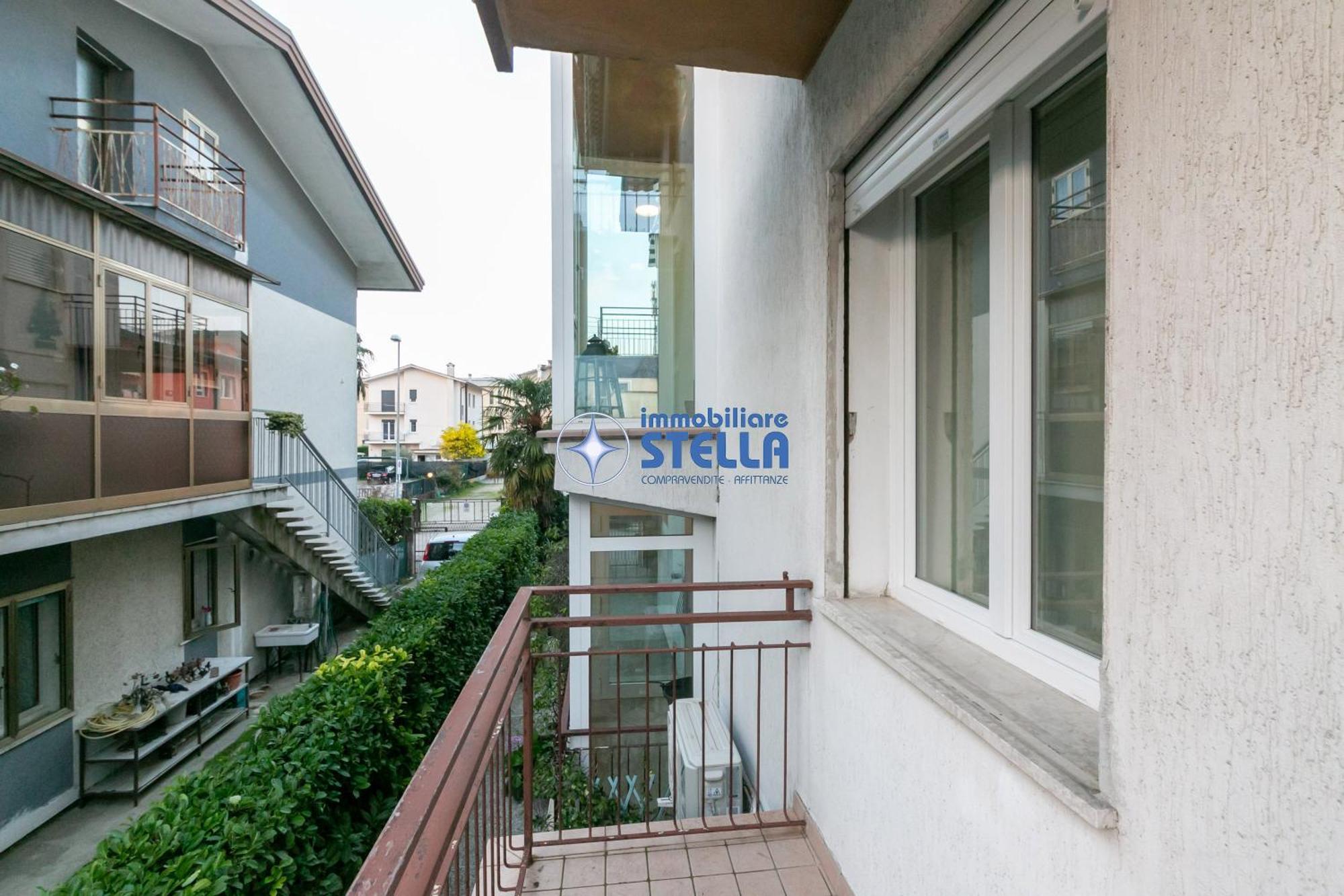 Condominio Secchiati Lido di Jesolo Exterior photo